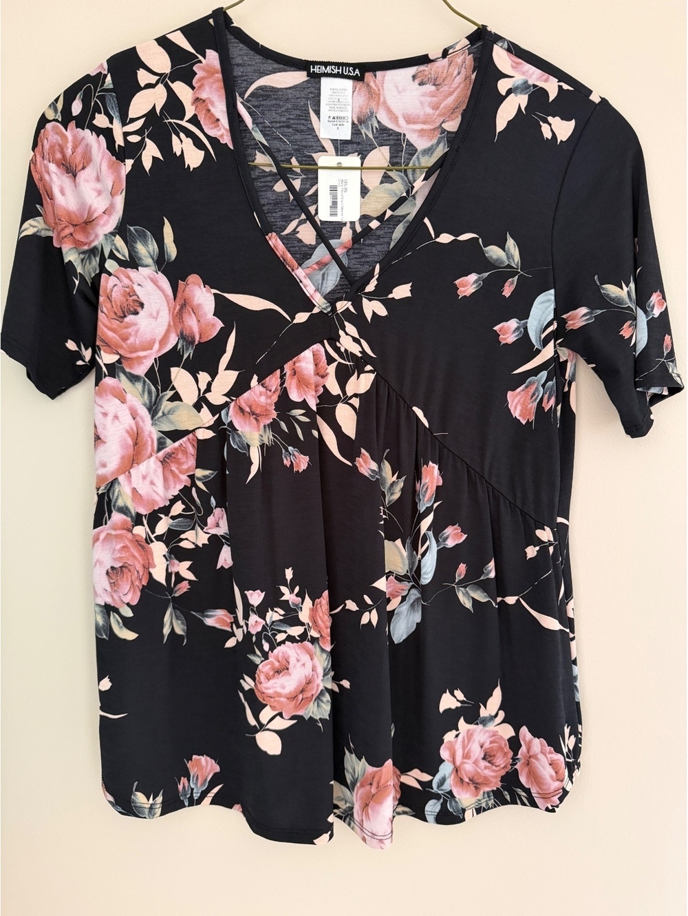S/M/L stretchy floral top NWT - Heimish USA